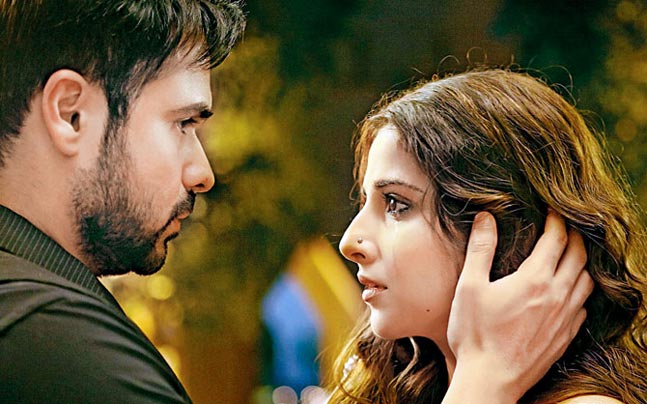 Humari Adhuri Kahani image